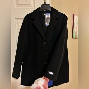 NEW DKNY women’s wool overcoat w/ tags